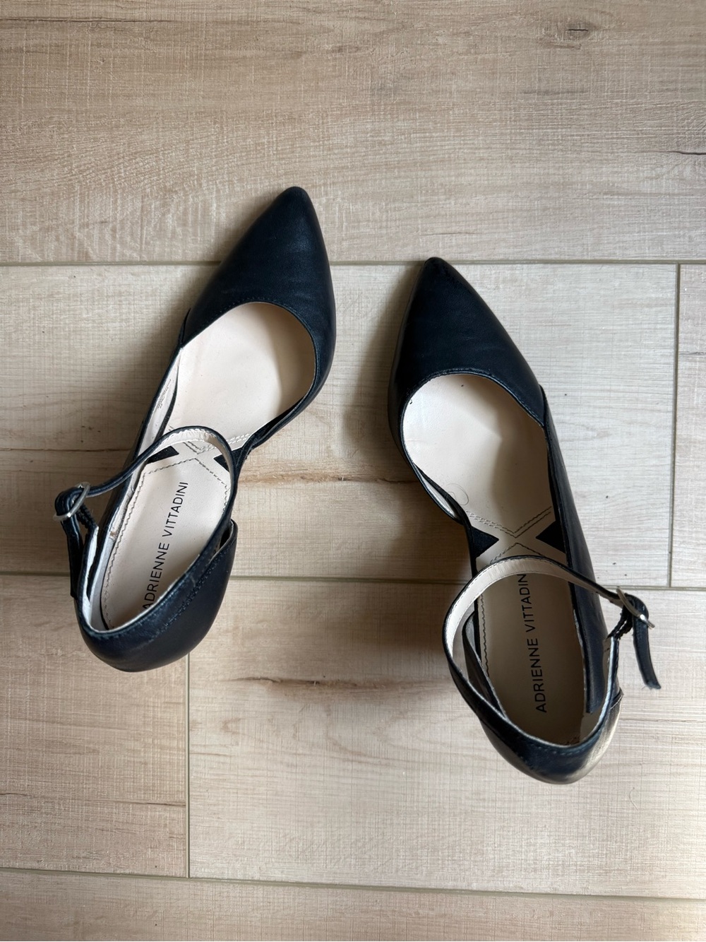 Adrienne Vittadini Leather Black Pointed-Toe Ankle-Strap Heels Size 8